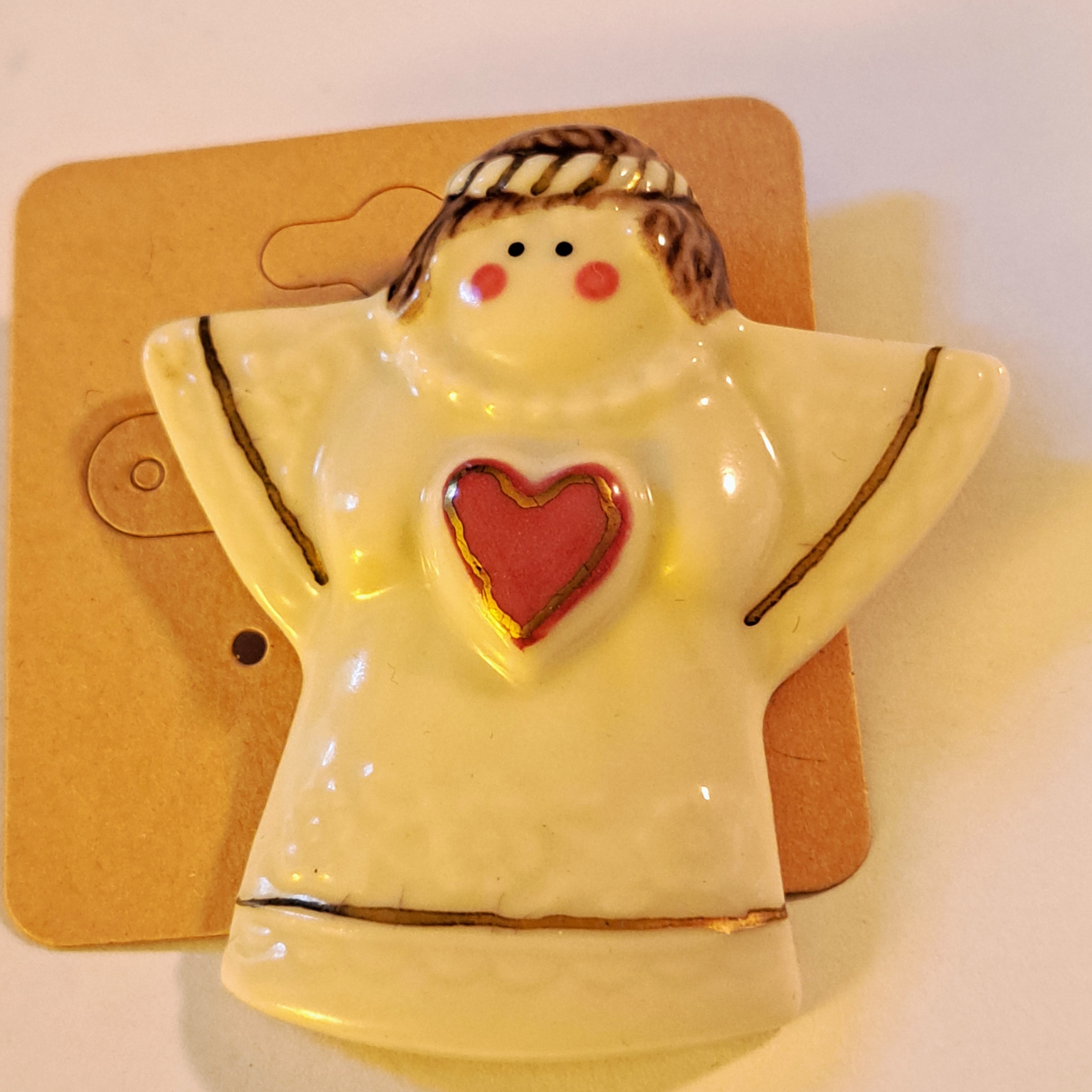 Lenox Grandmother Charming Angel Brooch Pin With Heart Design 9$